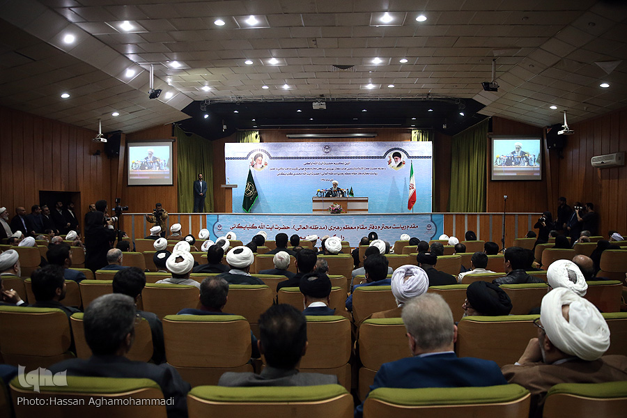 عزت از دست رفته امت اسلام جز با وحدت باز نمیگردد عزت از دست رفته امت اسلام جز با وحدت باز نمیگردد