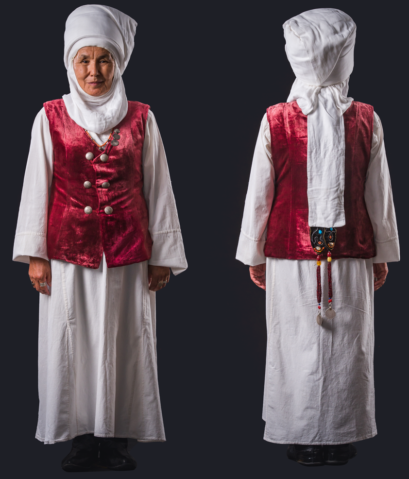 حجاب زنان در قرقیزستان از تنوع در رنگ تا پایبندی به سنتهای ماندگار + عکس حجاب زنان در قرقیزستان از تنوع در رنگ تا پایبندی به سنتهای ماندگار + عکس