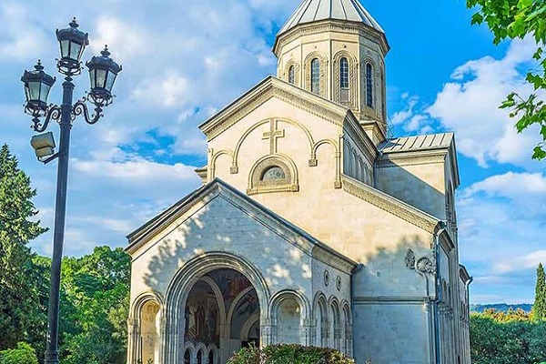 دارالفتوای مصر: تخریب و حمله به کلیسا مغایر با اصول اسلام است