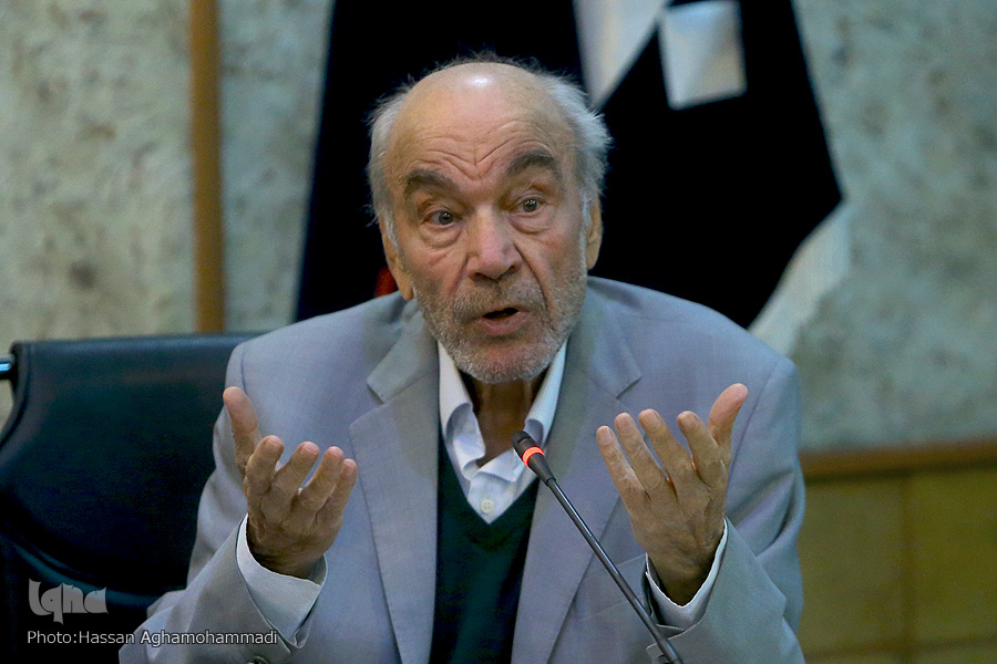 عقب‌گرد فرهنگی جامعه پیامد حکومت نامشروع است/ نسبت آزادی بیان و رشد فرهنگی