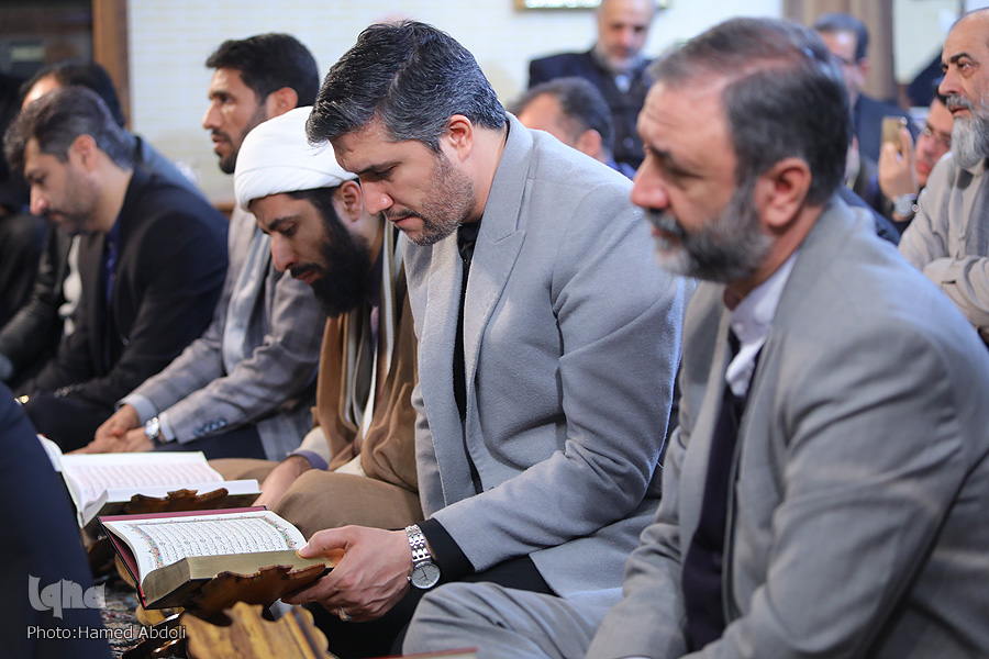 جامعه قرآنی پای رحل سردار سلیمانی