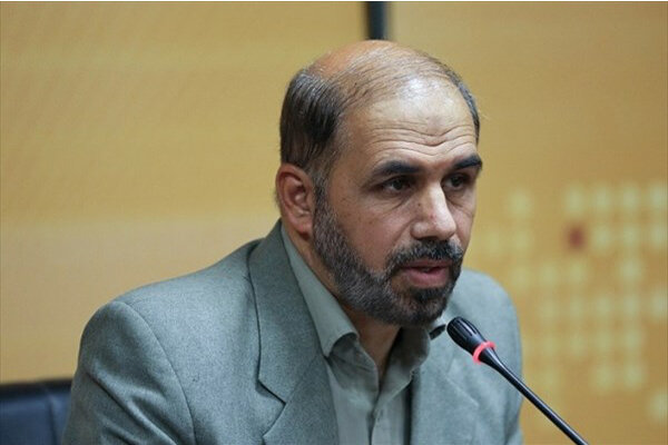 بنیاد ادبی و هنری حاج قاسم تأسیس شود بنیاد ادبی و هنری حاج قاسم تأسیس شود