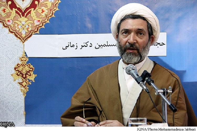 خدمات جهادی طلاب از توزیع بسته‌های بهداشتی تا کفن و دفن فوت‌شدگان / منشا کرونا طلاب چینی حوزه نبودند