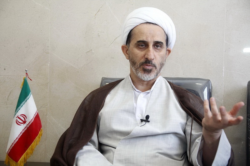 رستم نژاد معاون آموزش حوزه