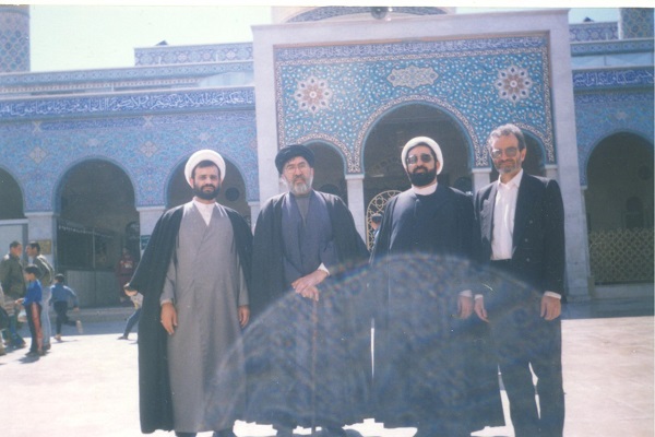 خسروشاهی پدیدهای نادر در فعالیت برونمرزی و وفادار به اسلام انقلابی بود خسروشاهی پدیدهای نادر در فعالیت برونمرزی و وفادار به اسلام انقلابی بود