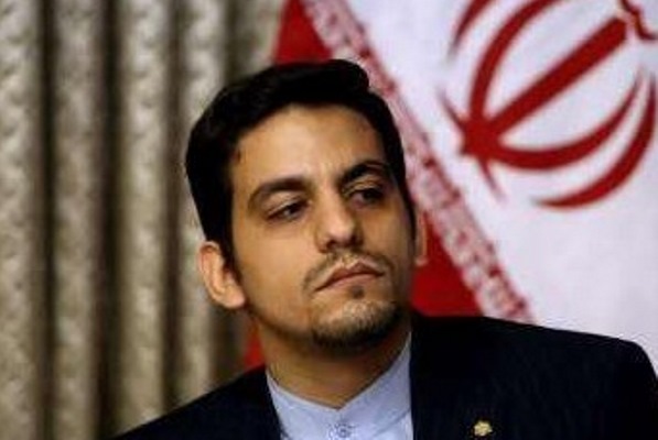 احسان عامری مدیر آموزش کانون کارگزاران بورس احسان عامری مدیر آموزش کانون کارگزاران بورس