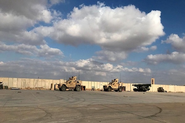 حمله موشکی به پایگاه آمریکایی التاجی در بغداد