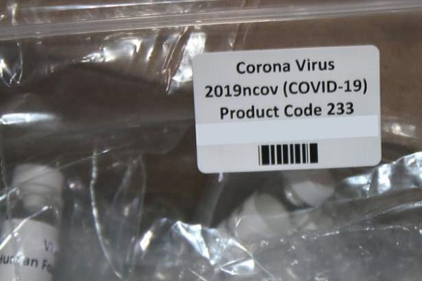 اخبار کرونا/ از فرار ملکه انگلیس به نقطه امن تا نرم افزار ضدعفونی رایگان گوشی‌های سامسونگ