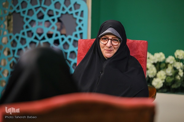 ارجحیت فعالیت‌های تربیتی بر آموزشی در موسسه قرآنی بنت‌الهدی فردیس