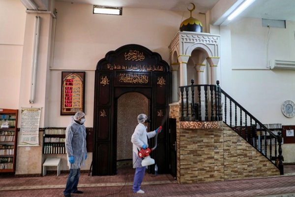 تعطیلی مساجد و کلیساهای رام الله به دلیل کرونا