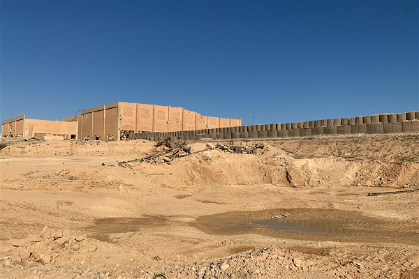 استقرار ارتش عراق در پایگاه القائم + عکس استقرار ارتش عراق در پایگاه القائم + عکس