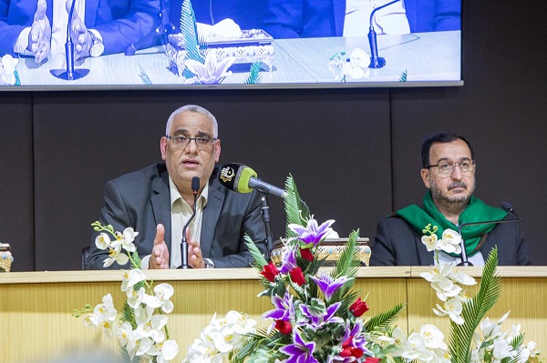 نشست بررسی راه‌های پیشگیری بیماری کرونا در کربلا برگزار شد 