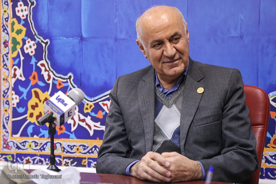 پرستاران خط اول مقابله با کرونا هستند/ امکانات برای ایمنی پرستارهای کافی نیست