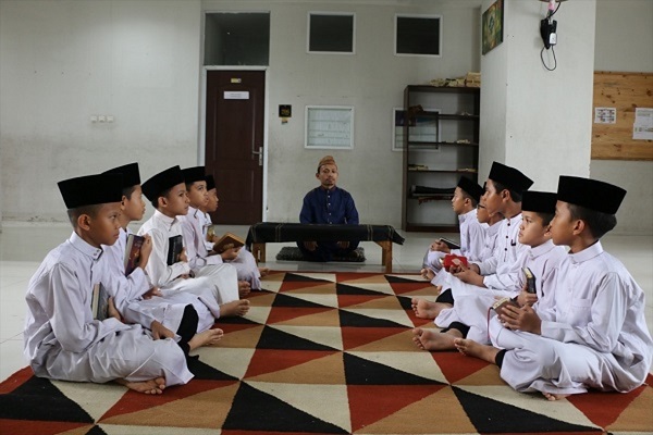 شب&zwnj;های قرآن و تأسیس 30 مرکز قرآنی در &laquo;جاکارتا&raquo;