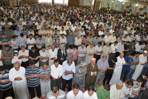 رمضان در عراق؛ ماه زیارت و افطار با شربت انگور سیاه رمضان در عراق؛ ماه زیارت و افطار با شربت انگور سیاه