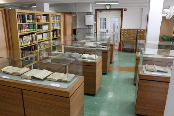 نمایشگاهی از نسخ خطی قرآن کریم قرن دهم تا اهدایی نخست وزیر سوریه