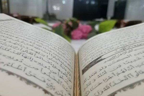 برگزاری شبی با قرآن در پاکستان برگزاری شبی با قرآن در پاکستان