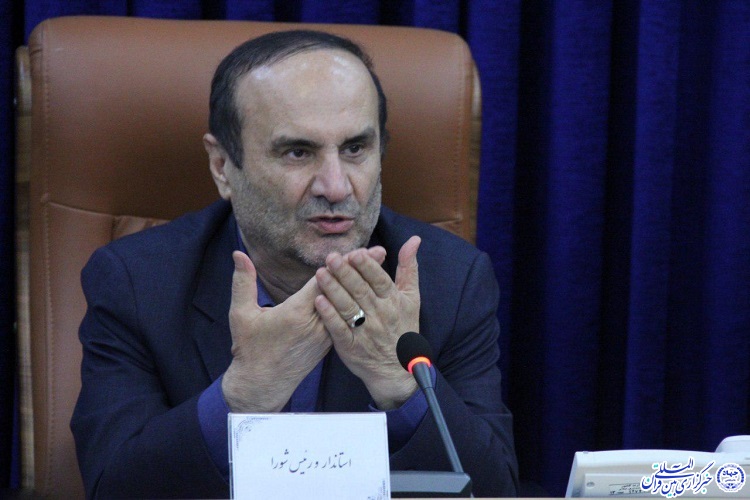 توقع اشتباه از نمایندگان، مجلس را از رسالت خود دور می‌کند