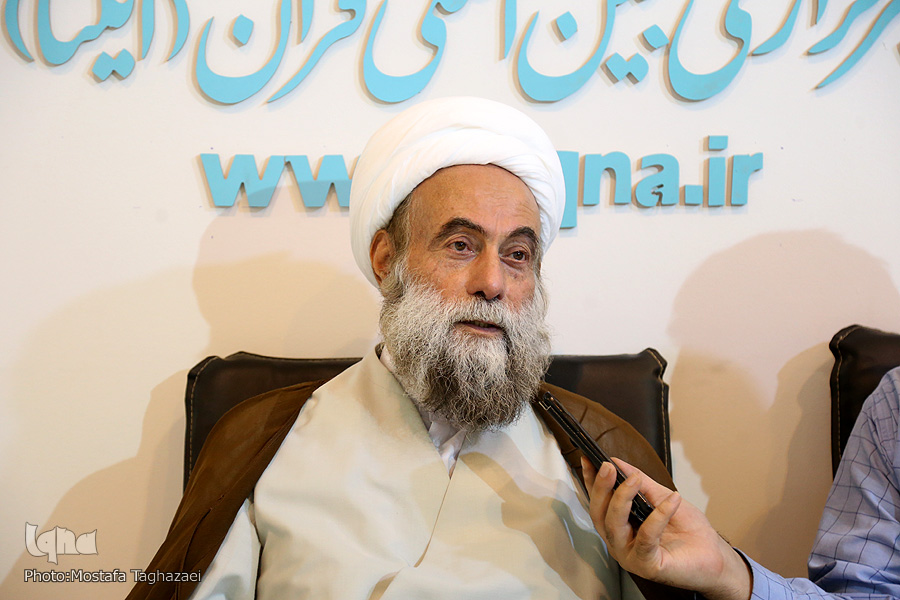 ارسالی///جدیدترین تفسیر قرآن کریم رونمایی می&lrm;شود