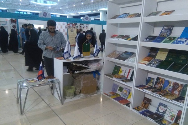 گذری بر فعالیت&zwnj;های روسیه در نمایشگاه قرآن+عکس