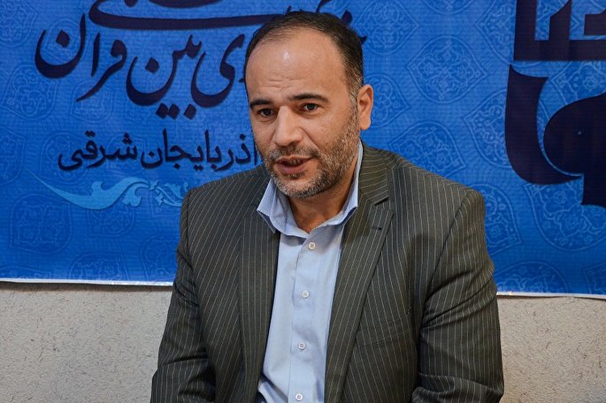 شخصیت امام راحل تمامی پازل‌های مدیریتی و سیاسی دنیا را برهم زد