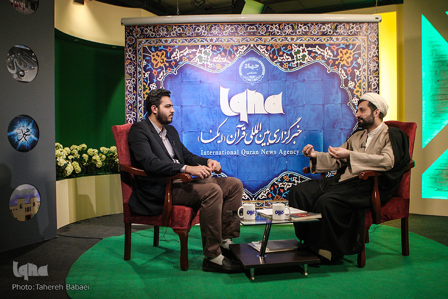 عرفان و تصوف حقیقت واحدی هستند/مدرنیته یکی از دلایل شکل‌گیری معنویت‌های نوپدید/لزوم شناسایی تصوف اصیل از غیراصیل