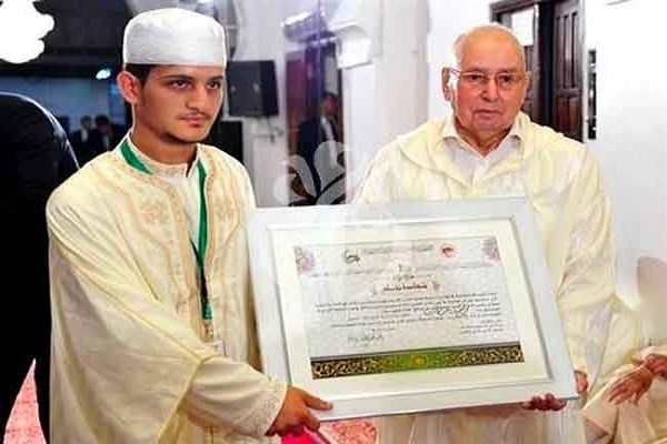 میزبانان غایب؛ مهمانان حاضر میزبانان غایب؛ مهمانان حاضر