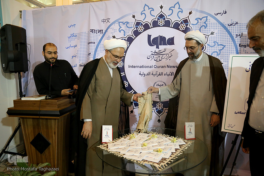 بیانیه گام دوم زبان سیاسی دارد، اما مبتنی بر قرآن است