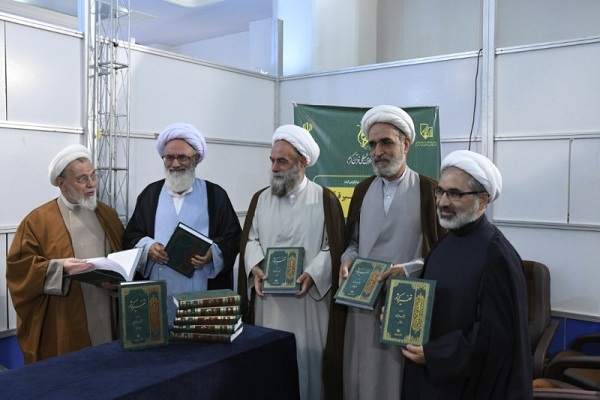 پاسخ به جدیدترین شبهات و 22 سال تدبر مستمر؛ ویژگی&zwnj; تفسیر کوثر