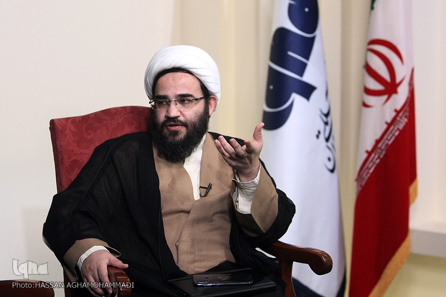 گزارش نشست/ درحال ویراش