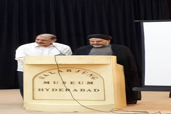 نماینده جامعه المصطفی در هند: قرآن برای مردم عادی باید به صورت کاربردی و عملی بیان شود