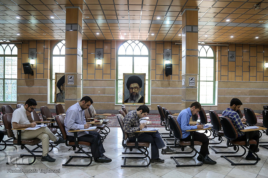 برگزاری آزمون بخش معارفی مسابقات سراسری قرآن / رقابت ۹ هزار نفر در مرحله استانی