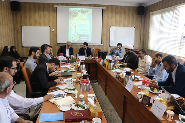 «سندزدگی» مشکل اصلی مدیران قرآنی / ورود مجموعه‌های انقلابی به بحث حفظ جدی نیست