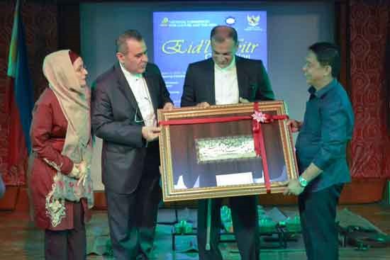 گزارش مانیلا تایمز از نمایش فرهنگ اسلامی ایران در فیلیپین