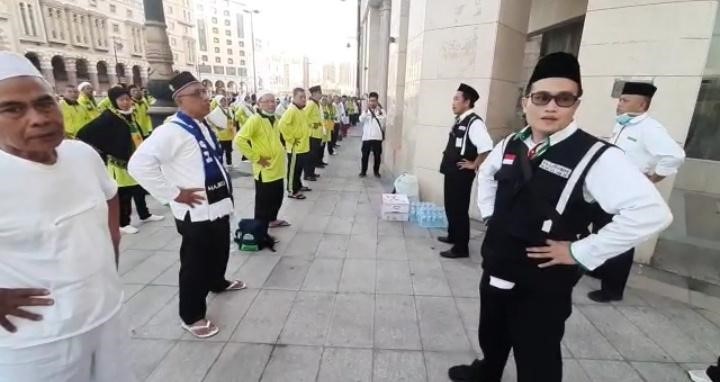 ورزش&zwnj;&zwnj;کردن زائران اندونزیایی در حج + عکس