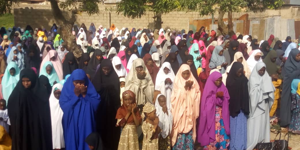 تصاویری از نماز عید قربان در زادگاه شیخ زکزاکی