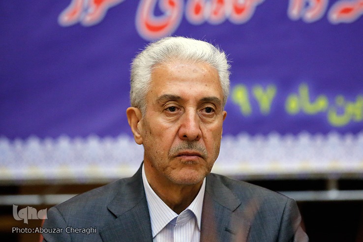 تخلفات علمی با تصویب قانون متوقف نمیشود/ فهمیدن تقلب کار سختی نیست