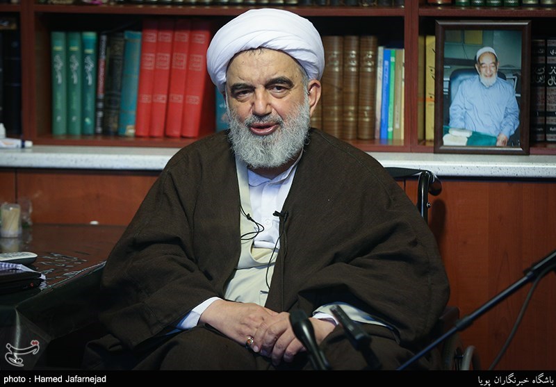 ایمان همراه با عمل باعث بهشتی شدن انسان می شود ایمان همراه با عمل باعث بهشتی شدن انسان می شود