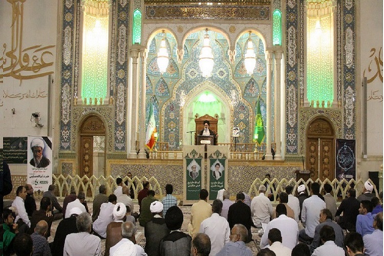 مراسم دوازدهمین سال ارتحال آیت‌الله مشکینی و هفتمین روز آیت‌الله حائری برگزار شد