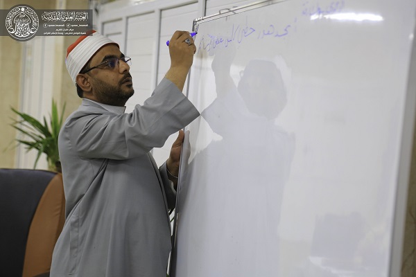 سمینار «اشتباهات پنهان قاریان و حافظان» در نجف + عکس 