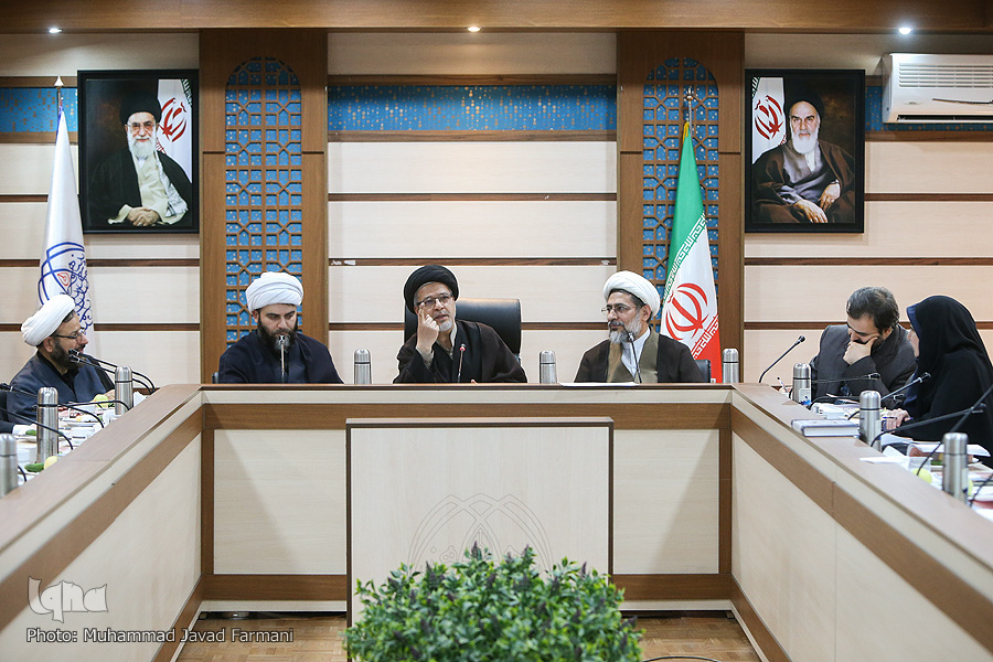 برگزارب جلسه شورای توسعه فرهنگ قرآنی بدون حضور وزرای عضو + عکس
