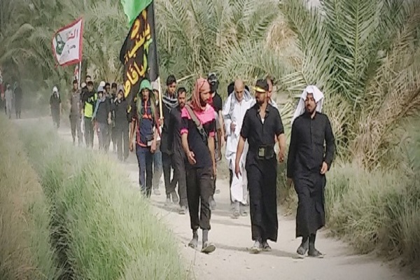 نخستین کاروان پیاده‌روی اربعین حسینی از جنوب عراق آغاز شد