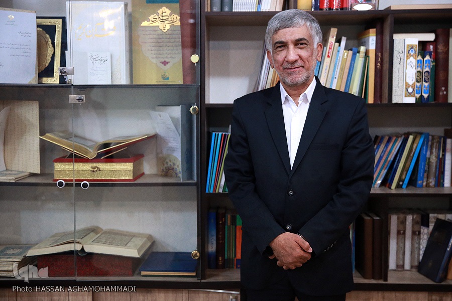 احتمال دوسالانه شدن همایش خادمان قرآن/ دو رویکرد در انتقال نمایشگاه از تهران به تبریز/ پاسخ به یک مطالبه