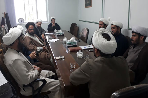 تبيين برنامه&zwnj;های اربعين در نشست روحانيون رباط کريم