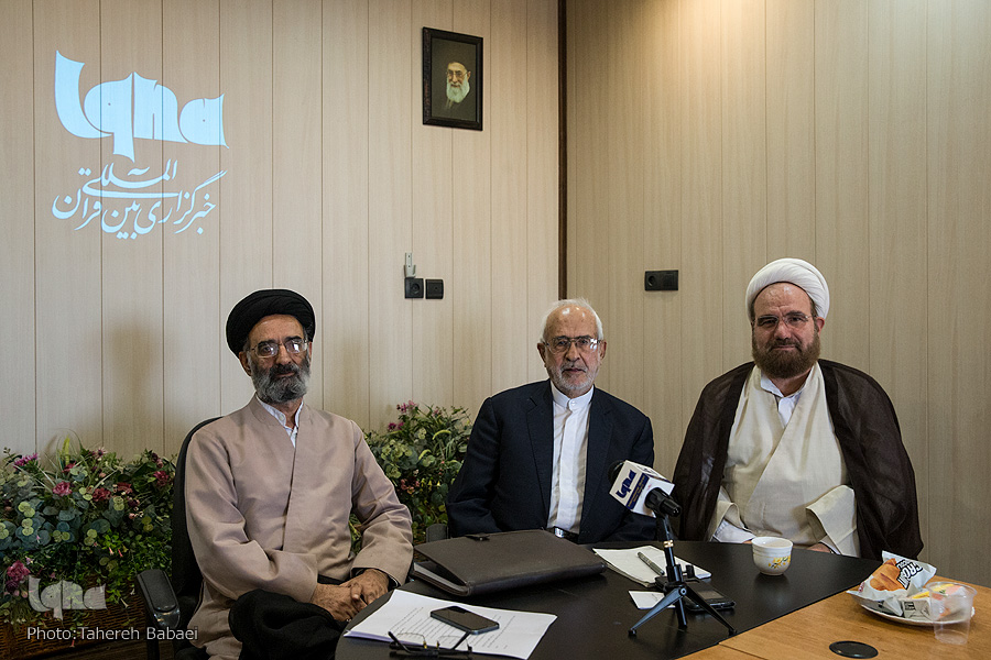 درخشش نثر امروز در ترجمه‌های قرآن/ نمی‌توانیم ترجمه را متوقف کنیم