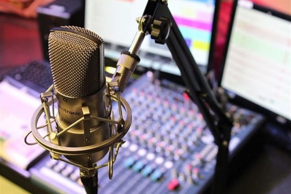 بهار فرهنگ در پاییز رادیو