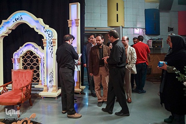 جمعه ////////// رقابت بانوان قرآنی در اصفهان و کوچ ابدی قاری بین‌المللی در مشهد