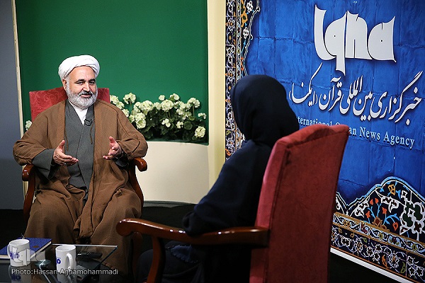 ارسال شود///پیادهروی اربعین، بنبستهای ظهور را از میان برمیدارد/ امام حسین(ع)، قرآن صاعد است