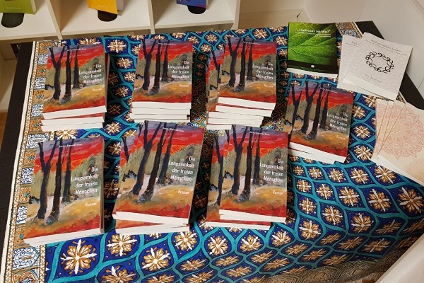 مسلمان اتریشی، قرآن را به آلمانی برمیگرداند/ گزارش مسلمان اتریشی، قرآن را به آلمانی برمیگرداند/ گزارش