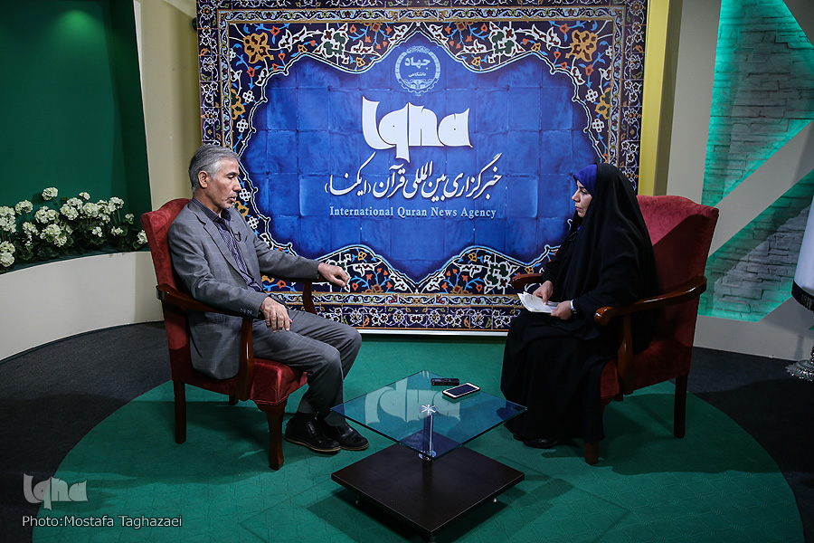 ضرورت فتح&zwnj;الفتوح فرهنگی با زبان فارسی/ چرا تأثیرگذارترین جریان شعر دفاع مقدس متوقف شد